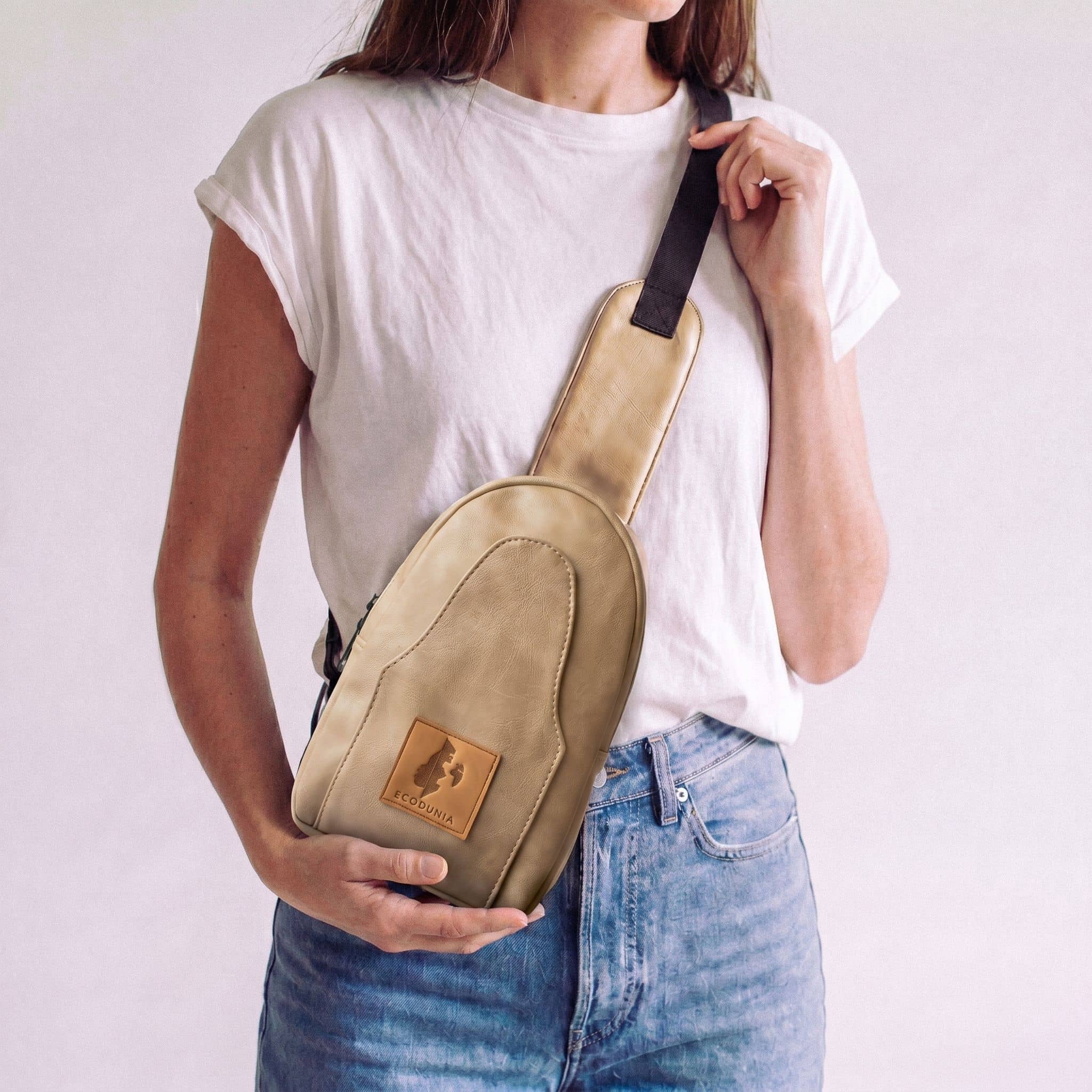 Small Vegan Leather Crossbody Sling Bag | Buru